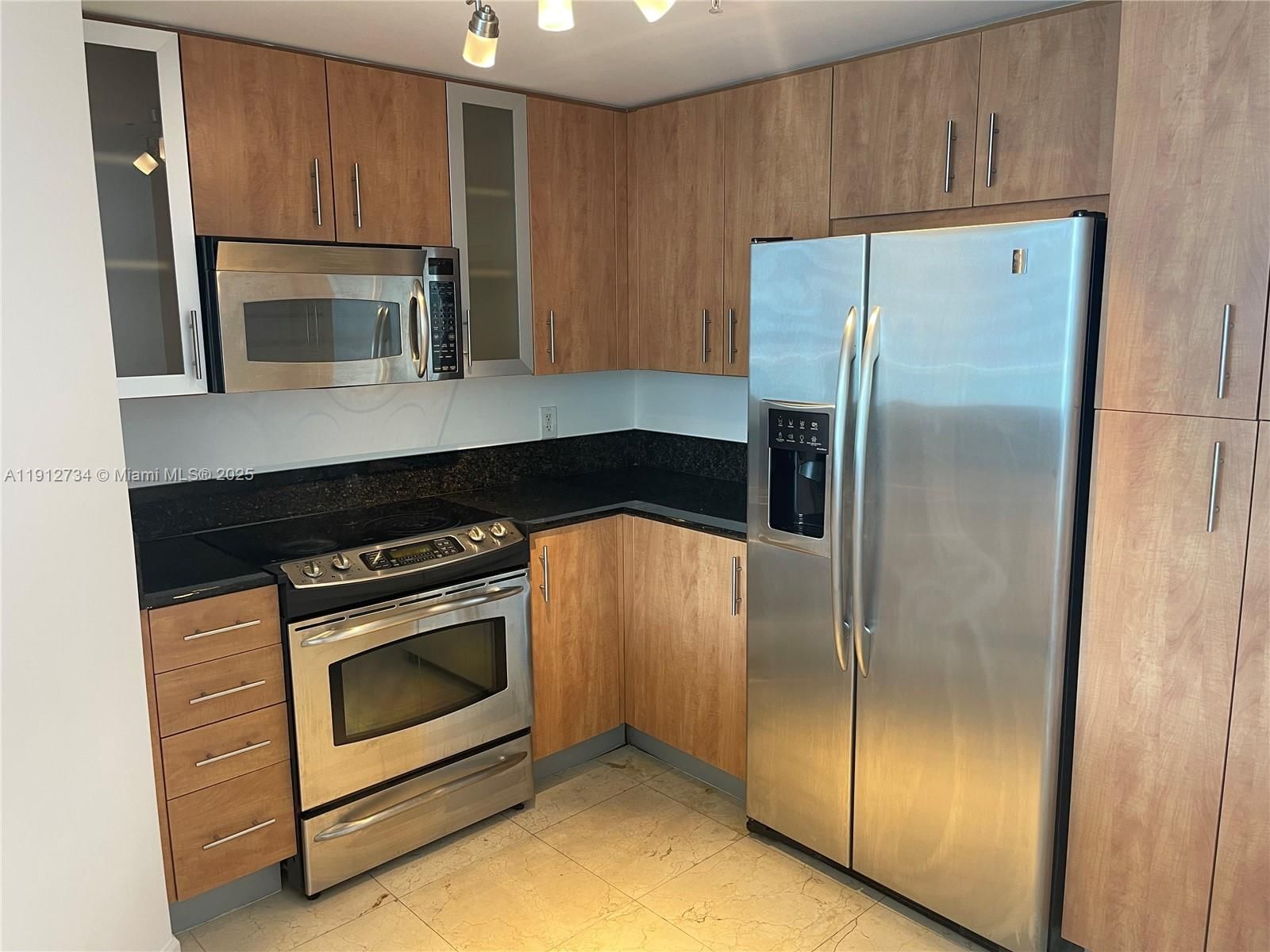 Real estate property located at 7900 Harbor Island Dr #720, Miami-dade, 360 Condo A, North Bay Village, FL