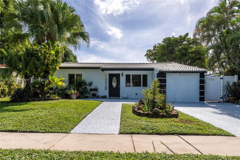 Real estate property located at 1328 Mango Isle, Broward, South New River Isles Sec, Fort Lauderdale, FL