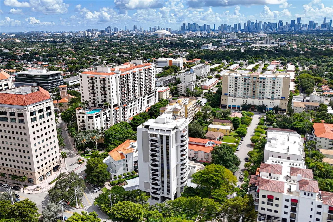 Real estate property located at 911 Ponce De Leon Blvd #1503, Miami-dade, Gables Park Tower Condo, Coral Gables, FL