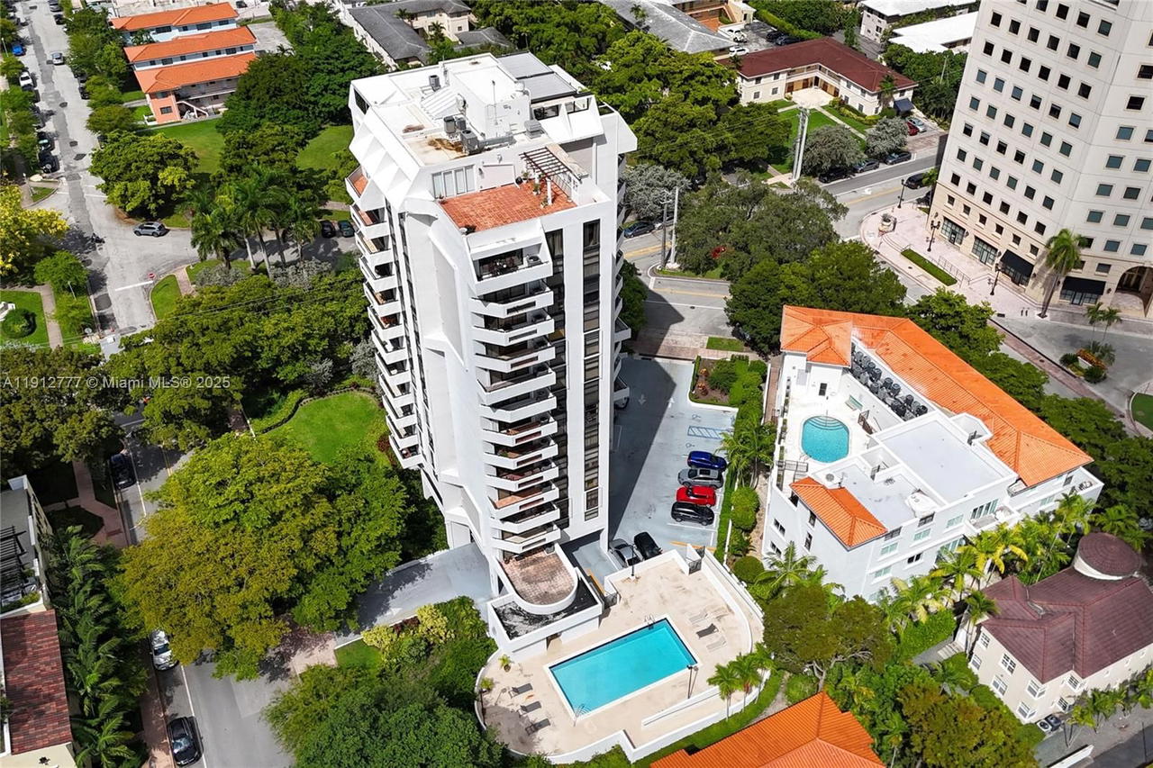 Real estate property located at 911 Ponce De Leon Blvd #1503, Miami-dade, Gables Park Tower Condo, Coral Gables, FL