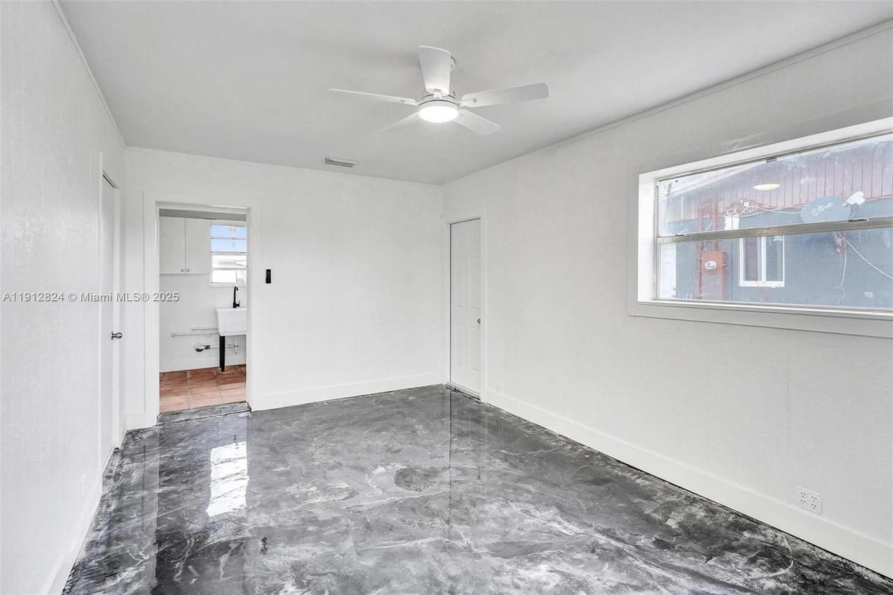 Real estate property located at 1215 31st Way, Broward, Larkdale Unit 3, Lauderhill, FL