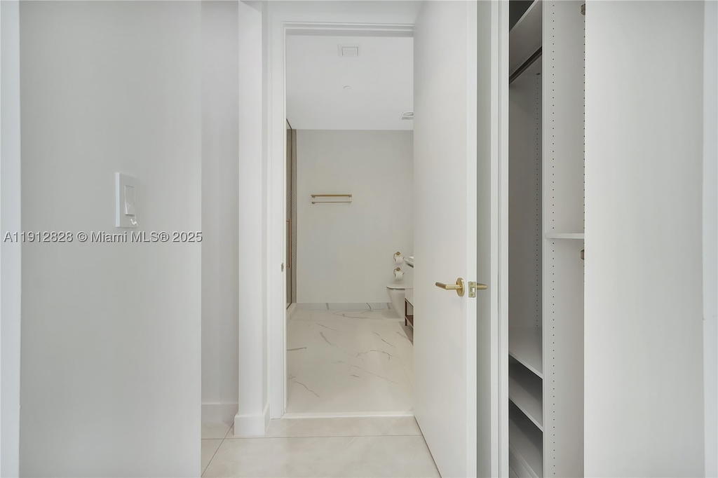 Real estate property located at 2655 Bayshore Dr #405, Miami-dade, Mr. C Residences, Miami, FL
