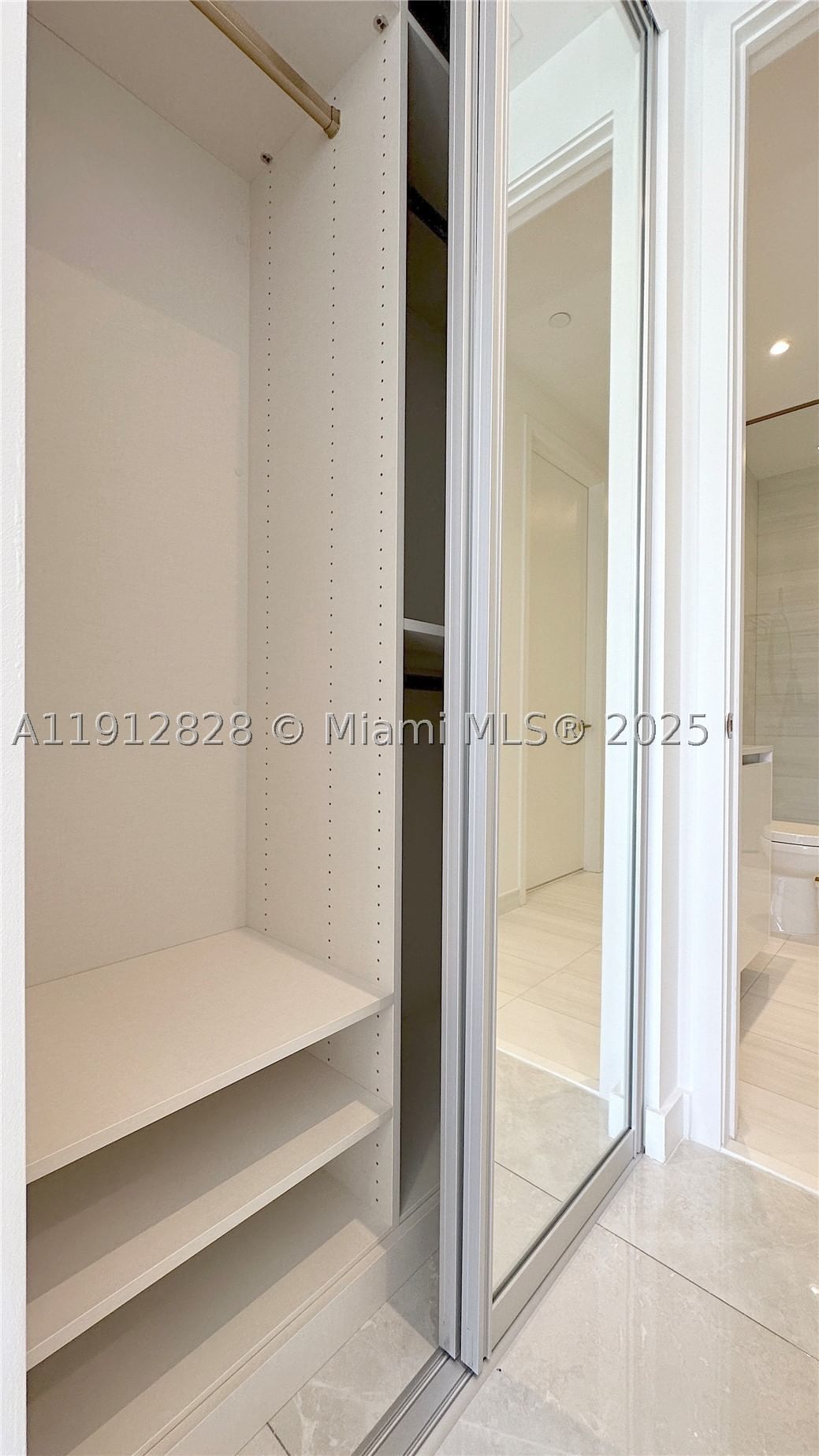 Real estate property located at 2655 Bayshore Dr #405, Miami-dade, Mr. C Residences, Miami, FL