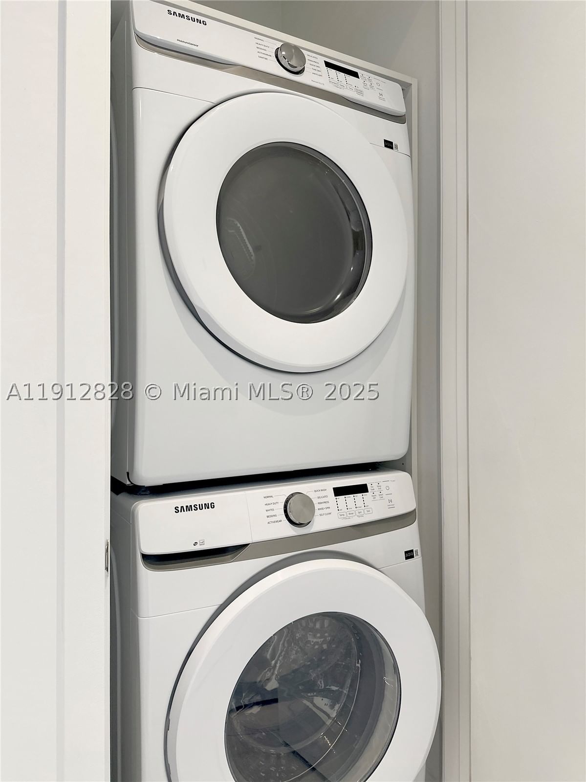Real estate property located at 2655 Bayshore Dr #405, Miami-dade, Mr. C Residences, Miami, FL