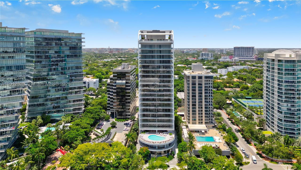 Real estate property located at 2655 Bayshore Dr #405, Miami-dade, Mr. C Residences, Miami, FL