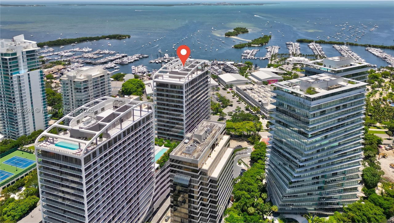 Real estate property located at 2655 Bayshore Dr #405, Miami-dade, Mr. C Residences, Miami, FL