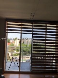 Real estate property located at 1688 West Ave #405, Miami-dade, West Bay Plaza Condo, Miami Beach, FL