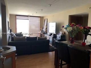 Real estate property located at 1688 West Ave #405, Miami-dade, West Bay Plaza Condo, Miami Beach, FL