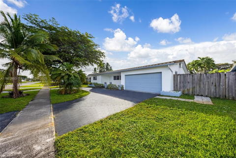 Real estate property located at 4500 Monroe St, Broward, Hollywood Hills, Hollywood, FL