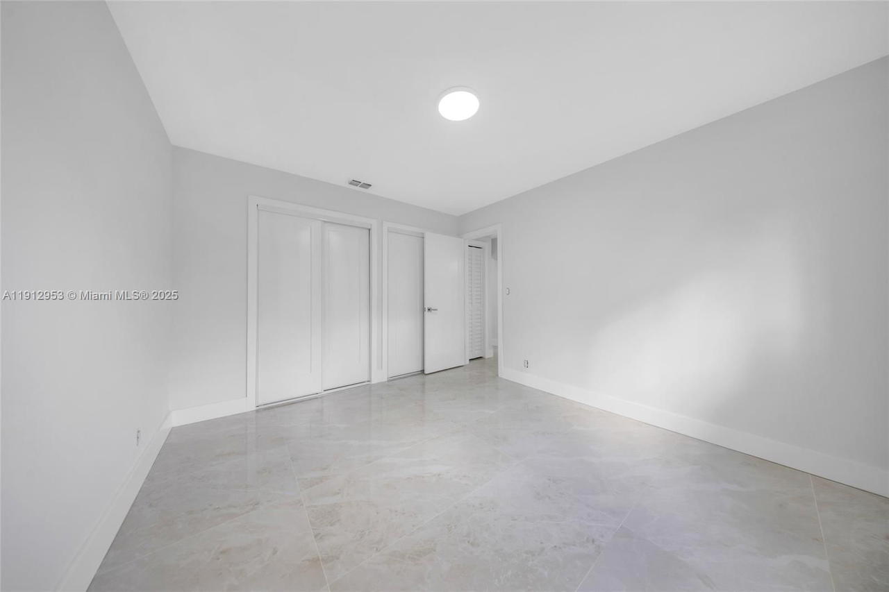 Real estate property located at 4500 Monroe St, Broward, Hollywood Hills, Hollywood, FL