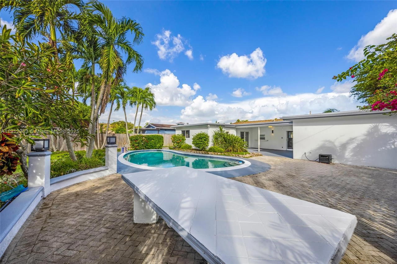 Real estate property located at 4500 Monroe St, Broward, Hollywood Hills, Hollywood, FL