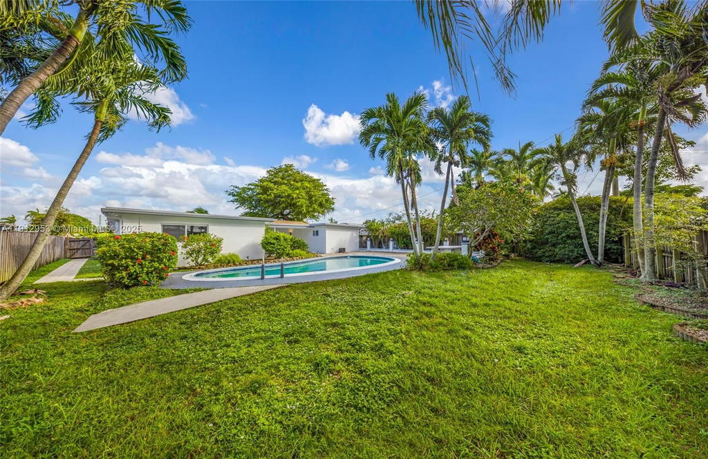 Real estate property located at 4500 Monroe St, Broward, Hollywood Hills, Hollywood, FL