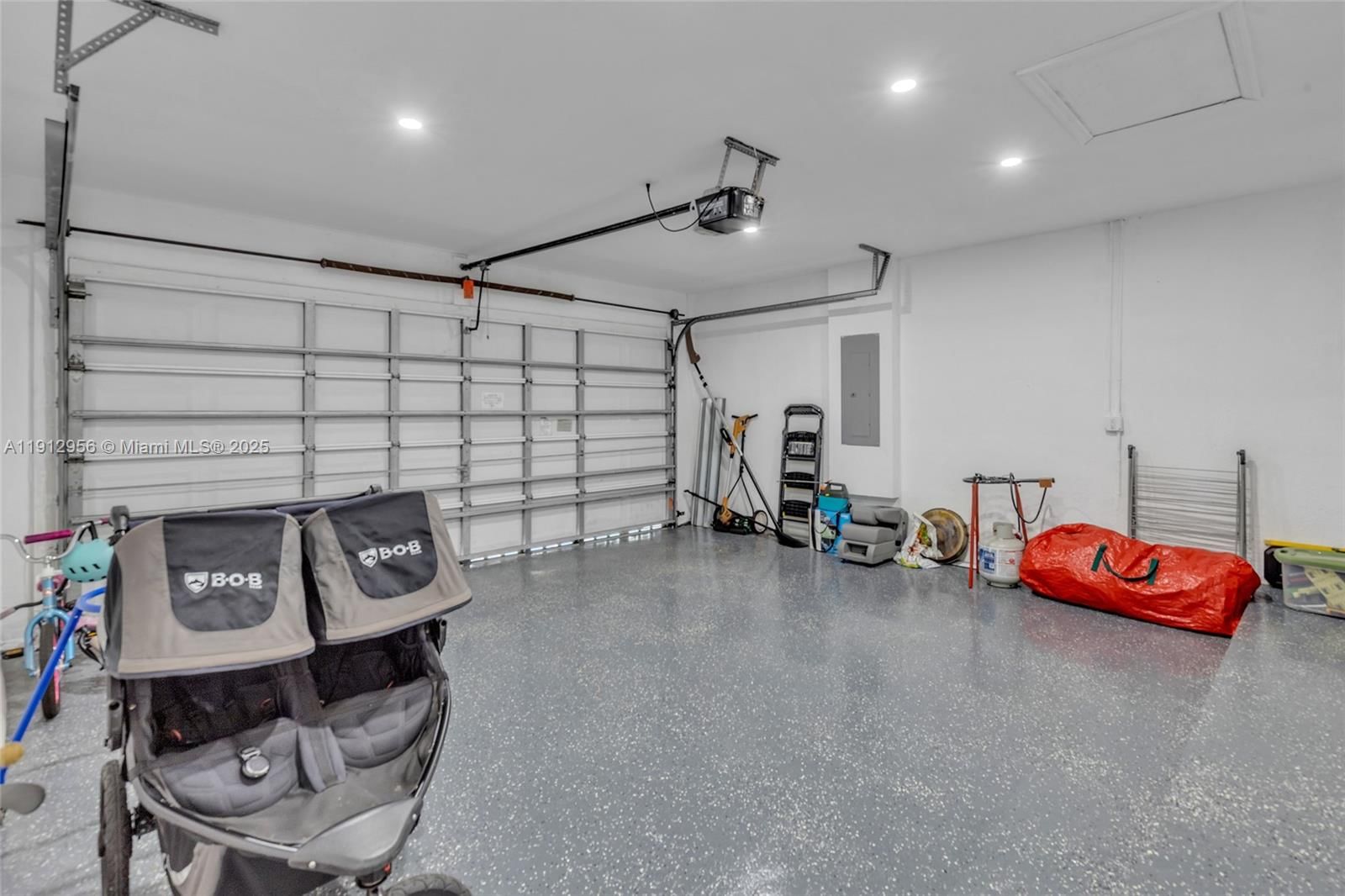 Real estate property located at 28405 134th Ct, Miami-dade, Christopher Gardens, Homestead, FL