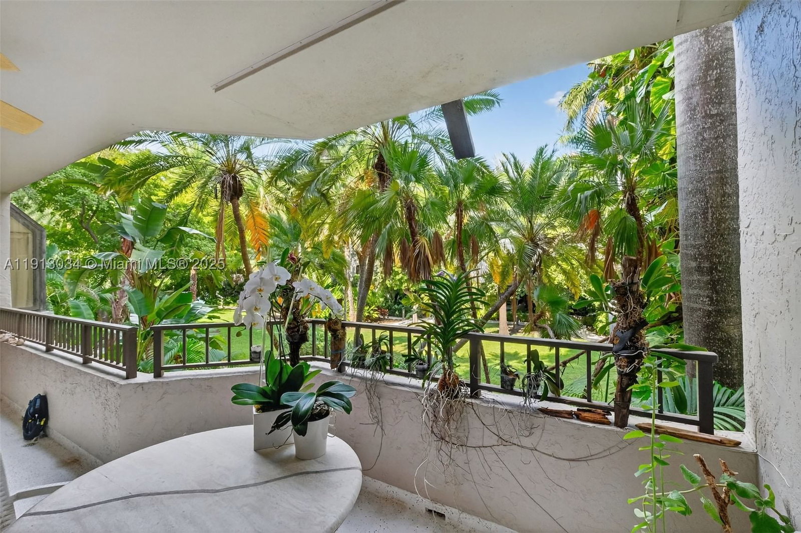 Real estate property located at 181 Crandon Blvd #106, Miami-dade, Key Colony No 4 Condo, Key Biscayne, FL