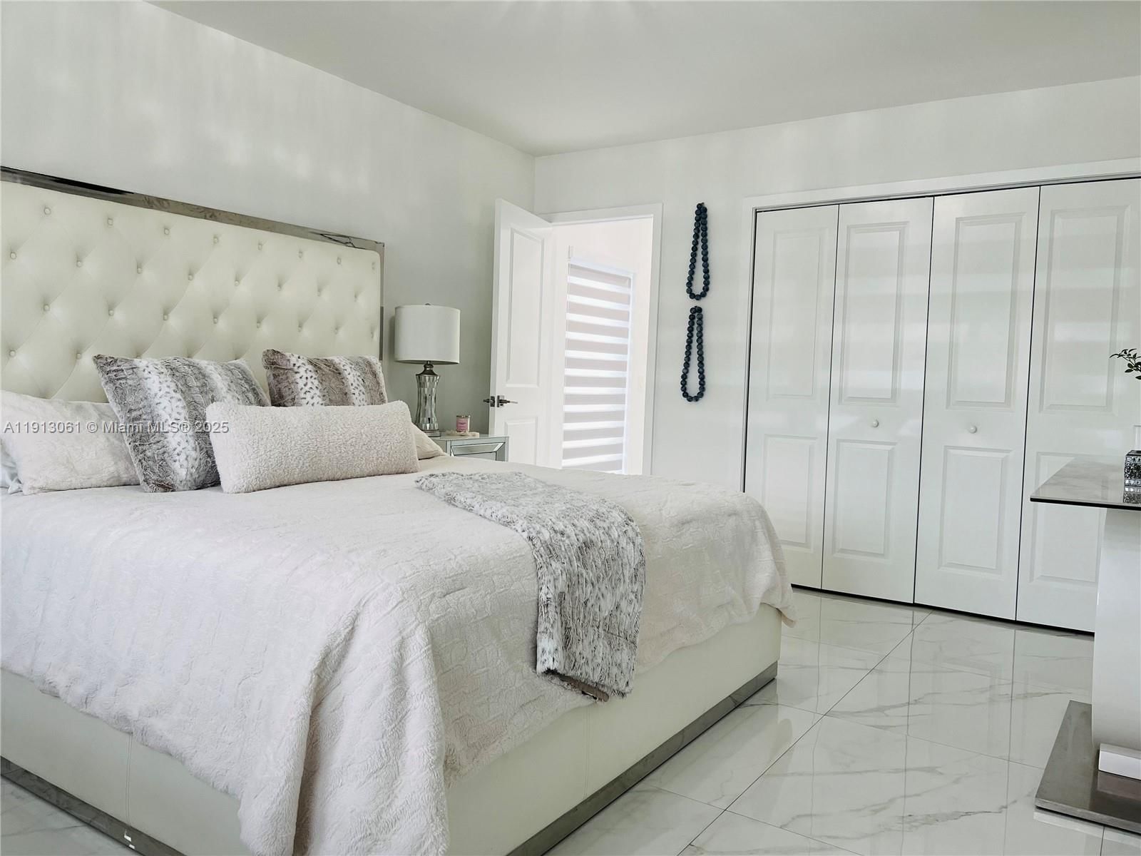 Real estate property located at 9645 10th Ter, Miami-dade, Town Park Heights, Miami, FL