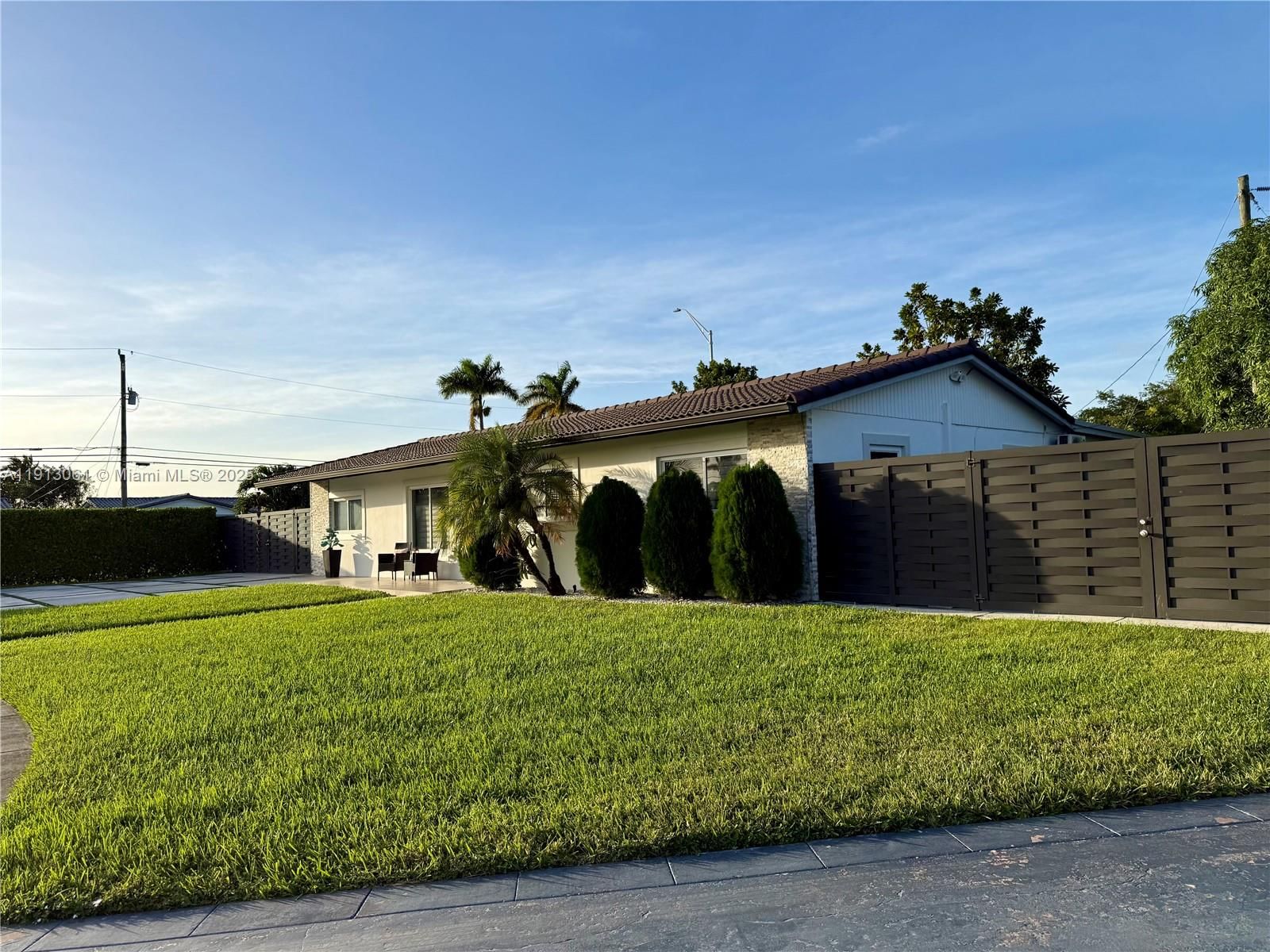 Real estate property located at 9645 10th Ter, Miami-dade, Town Park Heights, Miami, FL