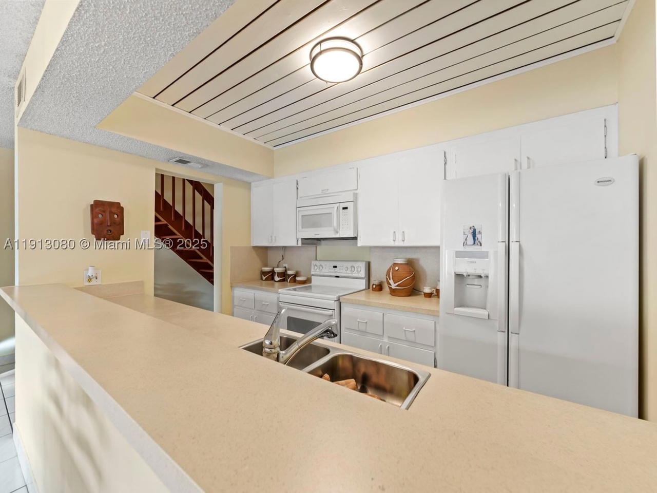 Real estate property located at 13350 91st Ter C, Miami-dade, Calusa Point, Miami, FL