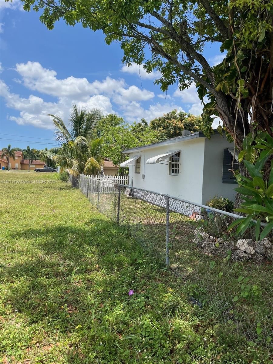 Real estate property located at 4620 26th St, Broward, Hyde Park First Sec, West Park, FL