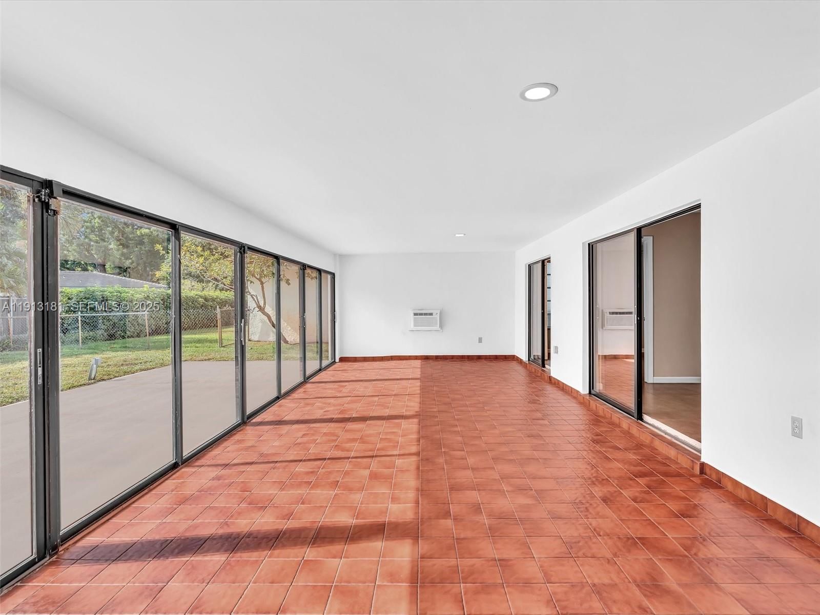 Real estate property located at 6360 Simmons St, Miami-dade, Miami Lakes Eagle Nest Se, Miami Lakes, FL