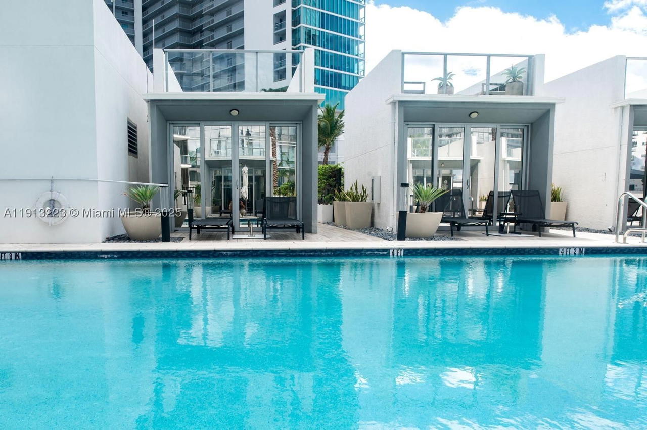 Real estate property located at 851 1st Ave #1811, Miami-dade, Paramount Miami Worldcente, Miami, FL