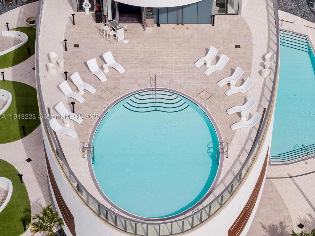Real estate property located at 851 1st Ave #1811, Miami-dade, Paramount Miami Worldcente, Miami, FL
