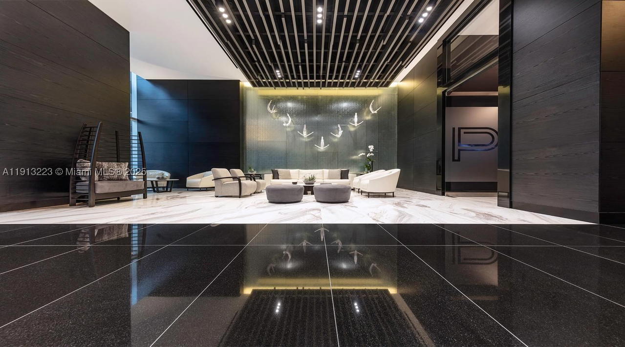 Real estate property located at 851 1st Ave #1811, Miami-dade, Paramount Miami Worldcente, Miami, FL