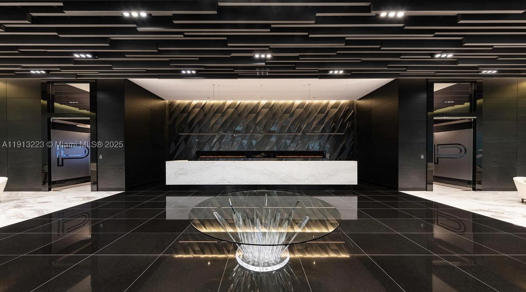 Real estate property located at 851 1st Ave #1811, Miami-dade, Paramount Miami Worldcente, Miami, FL