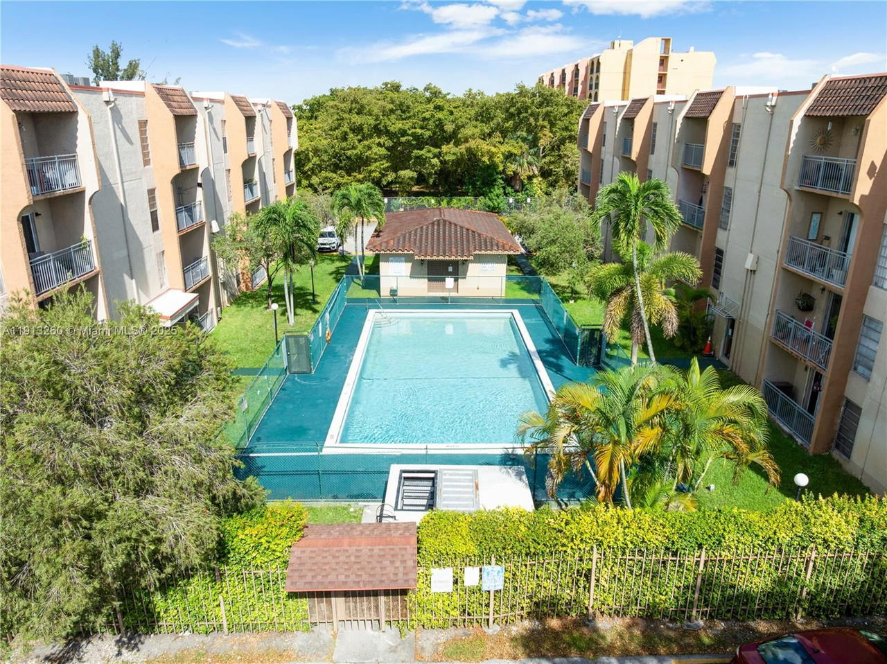 Real estate property located at 4855 7th St #409-6, Miami-dade, Sunset Villas Phase Ii Co, Miami, FL