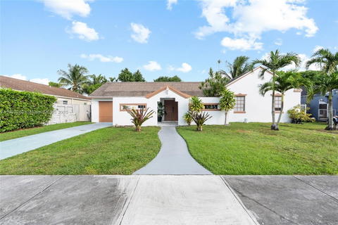 Real estate property located at 12535 219th St, Miami-dade, Hainlin Mill Estates Sec, Miami, FL