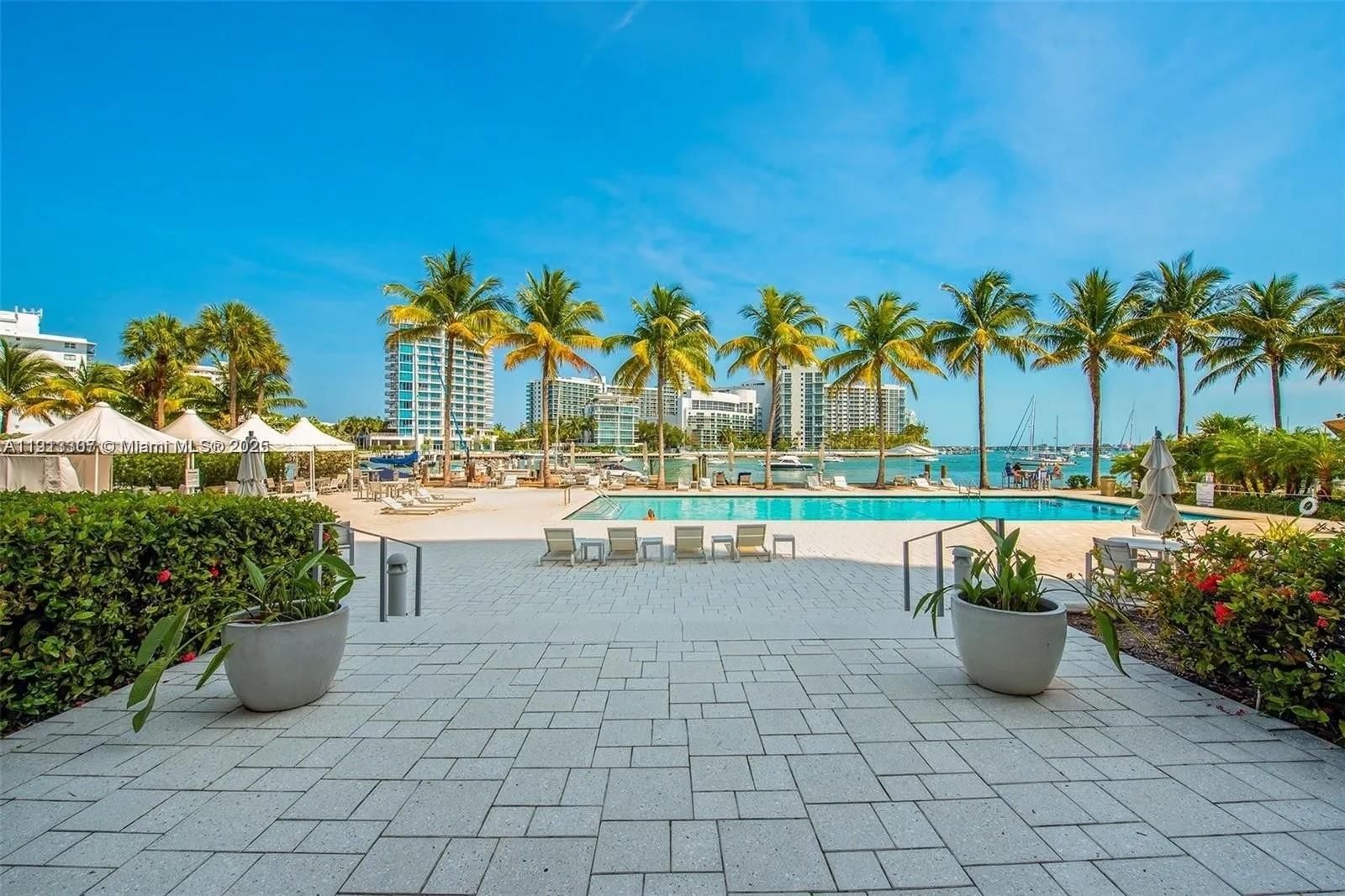 Real estate property located at 20 Island Ave #1005, Miami-dade, Belle Plaza Condo, Miami Beach, FL