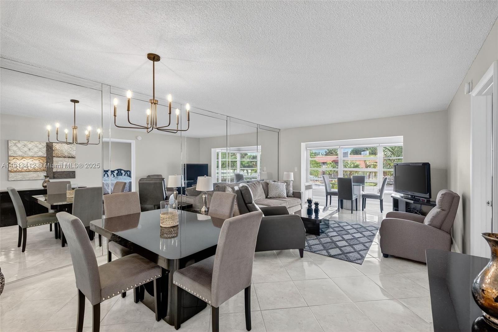 Real estate property located at 2991 46th Ave #202, Broward, Lauderdale Oaks Condo Xii, Lauderdale Lakes, FL