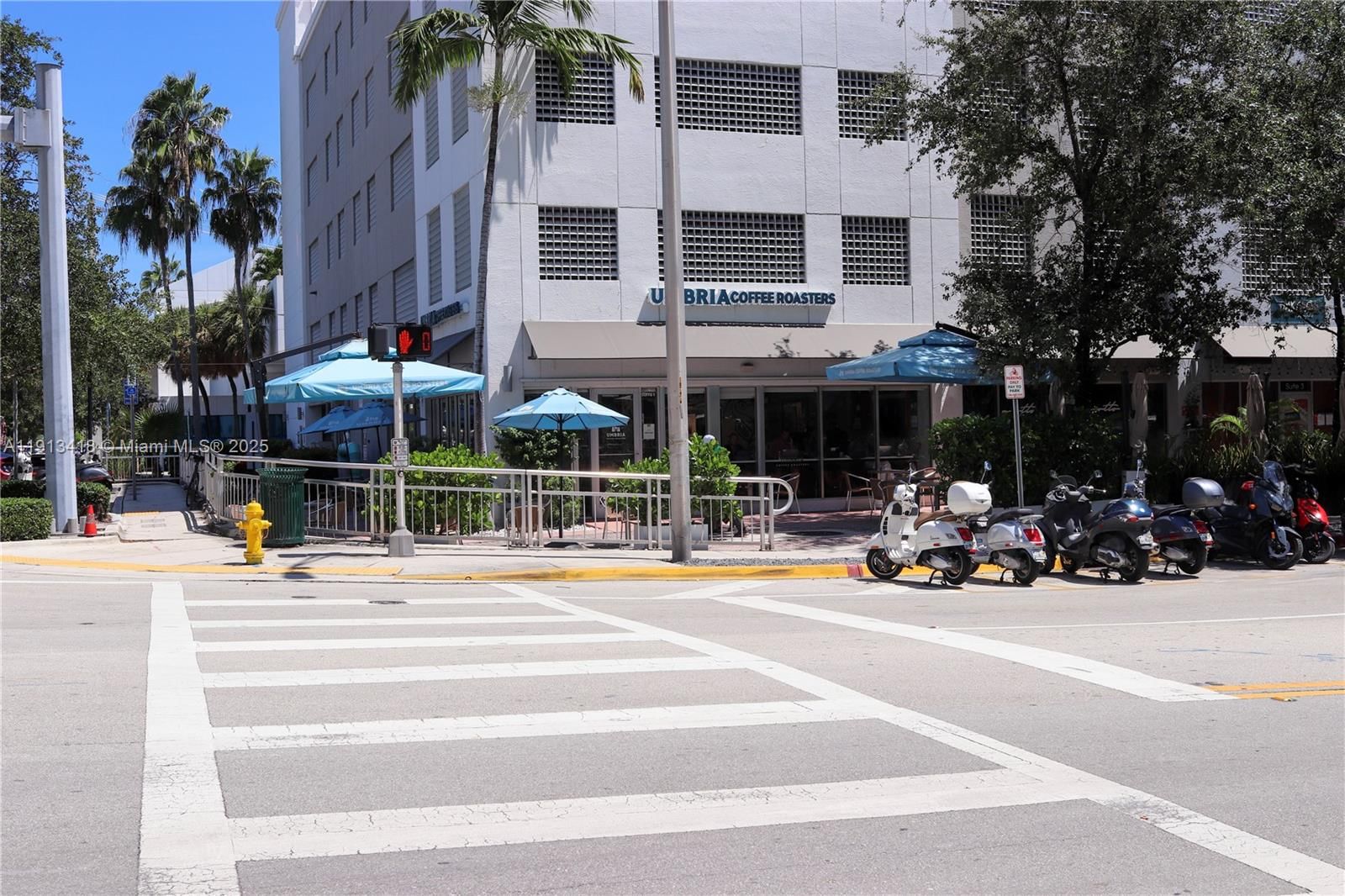 Real estate property located at 1130 11th St #6A, Miami-dade, Apollo Condo, Miami Beach, FL