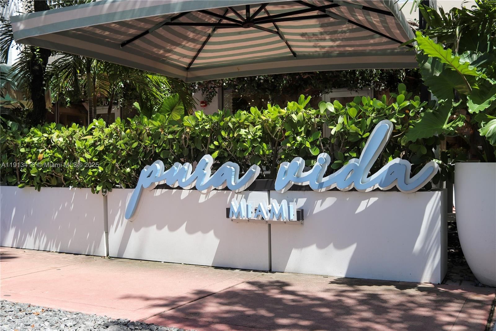 Real estate property located at 1130 11th St #6A, Miami-dade, Apollo Condo, Miami Beach, FL