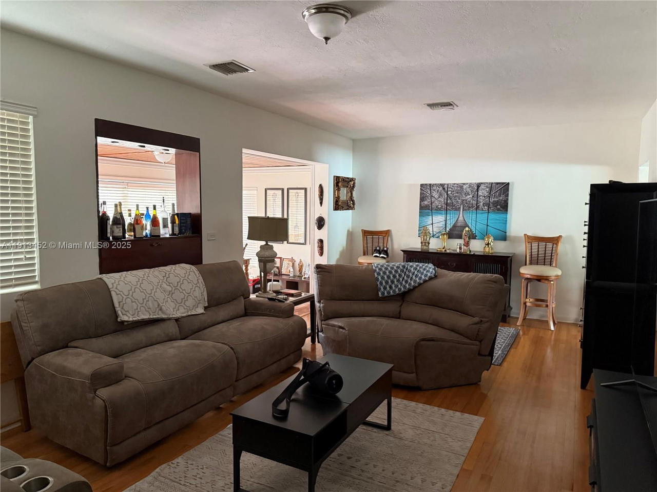 Real estate property located at 511 Oriole Ave, Miami-dade, Kent Estates, Miami Springs, FL