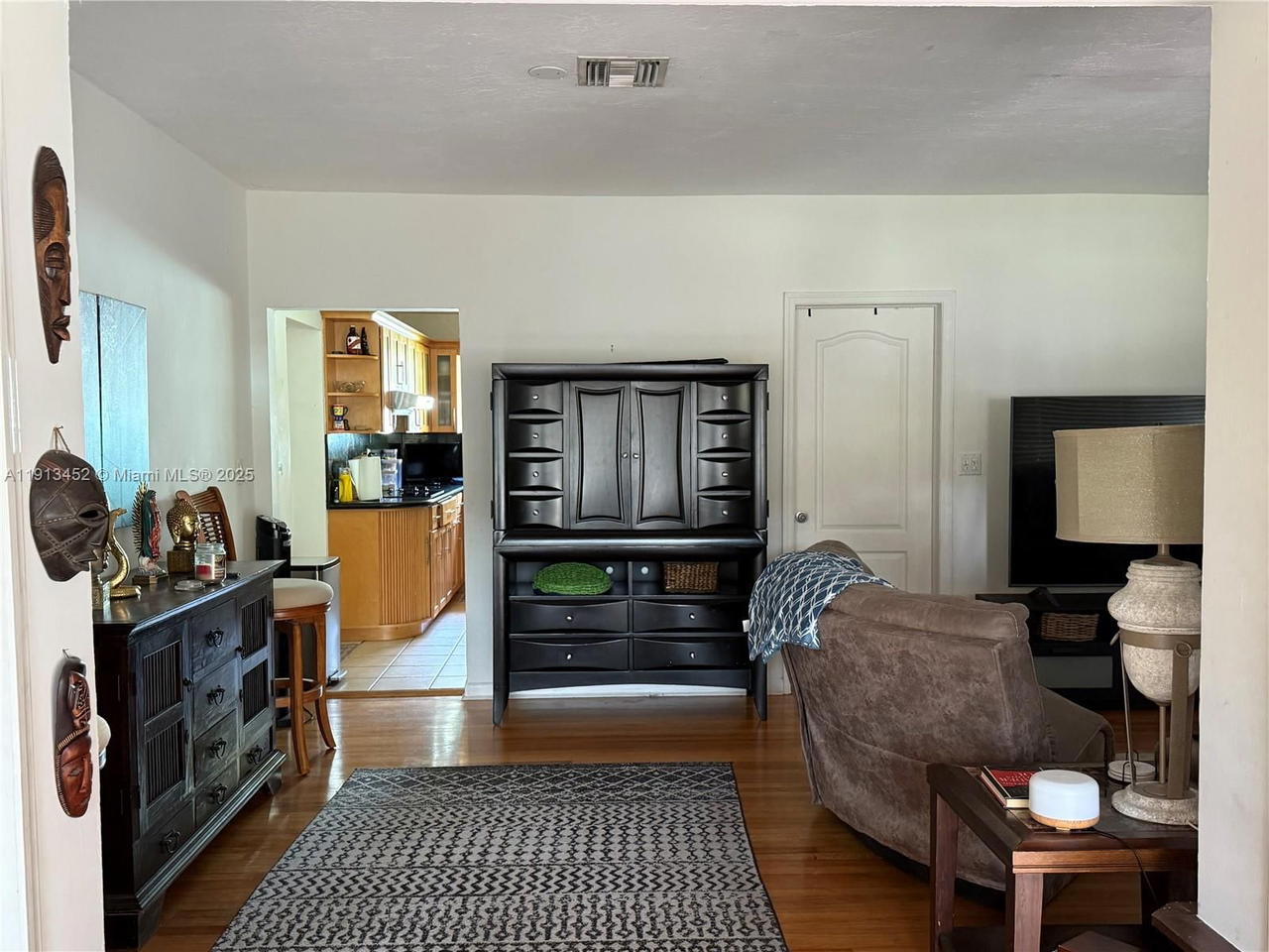 Real estate property located at 511 Oriole Ave, Miami-dade, Kent Estates, Miami Springs, FL