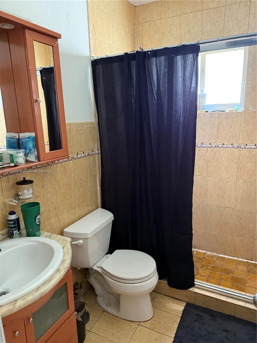 Real estate property located at 511 Oriole Ave, Miami-dade, Kent Estates, Miami Springs, FL