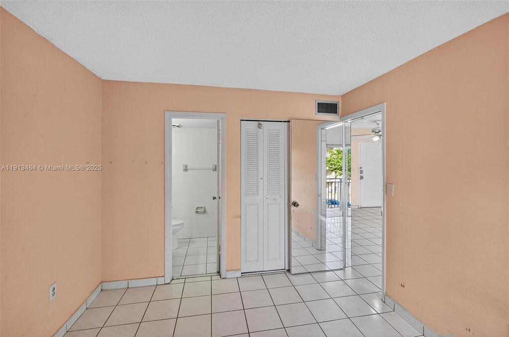 Real estate property located at 4841 7th St #309-4, Miami-dade, Sunset Villas Phase Ii Co, Miami, FL