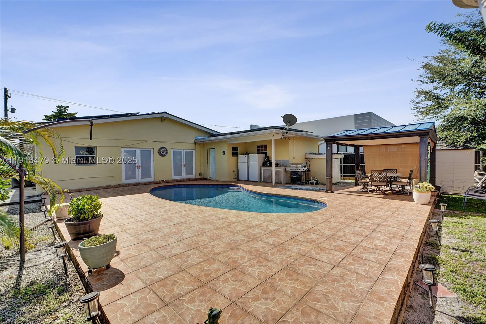 Real estate property located at 311 51st St, Miami-dade, Jai-alai Heights No 2 A R, Hialeah, FL