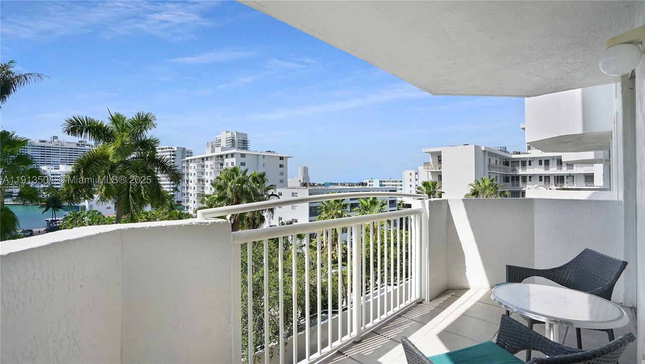 Real estate property located at 1621 Bay Rd #606, Miami-dade, Bayview Plaza Condo, Miami Beach, FL