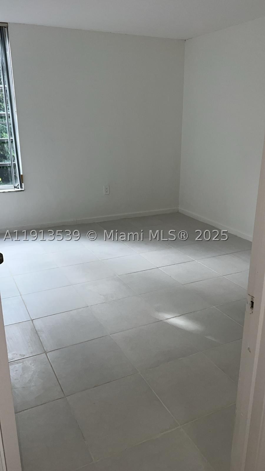 Real estate property located at 8860 Fontainebleau Blvd #403, Miami-dade, San Marco Condo, Miami, FL
