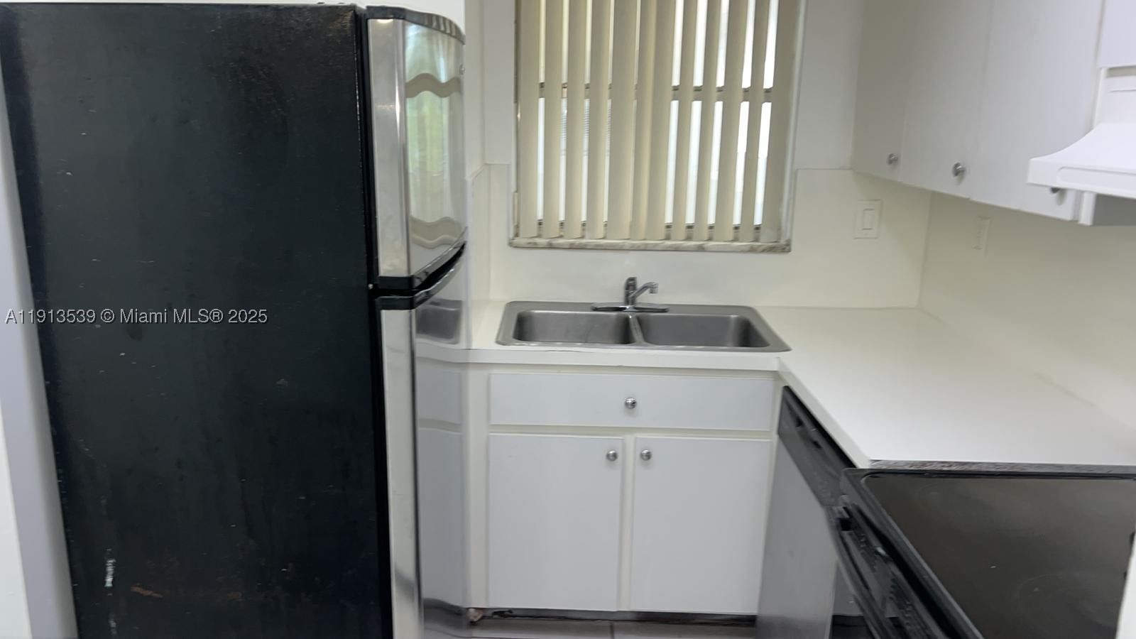 Real estate property located at 8860 Fontainebleau Blvd #403, Miami-dade, San Marco Condo, Miami, FL