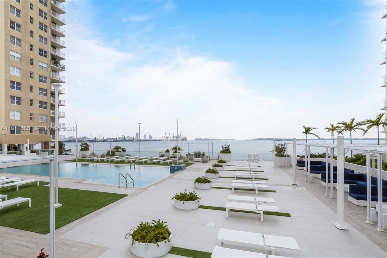 Real estate property located at 770 Claughton Island Dr #1613, Miami-dade, Isola Condo, Miami, FL
