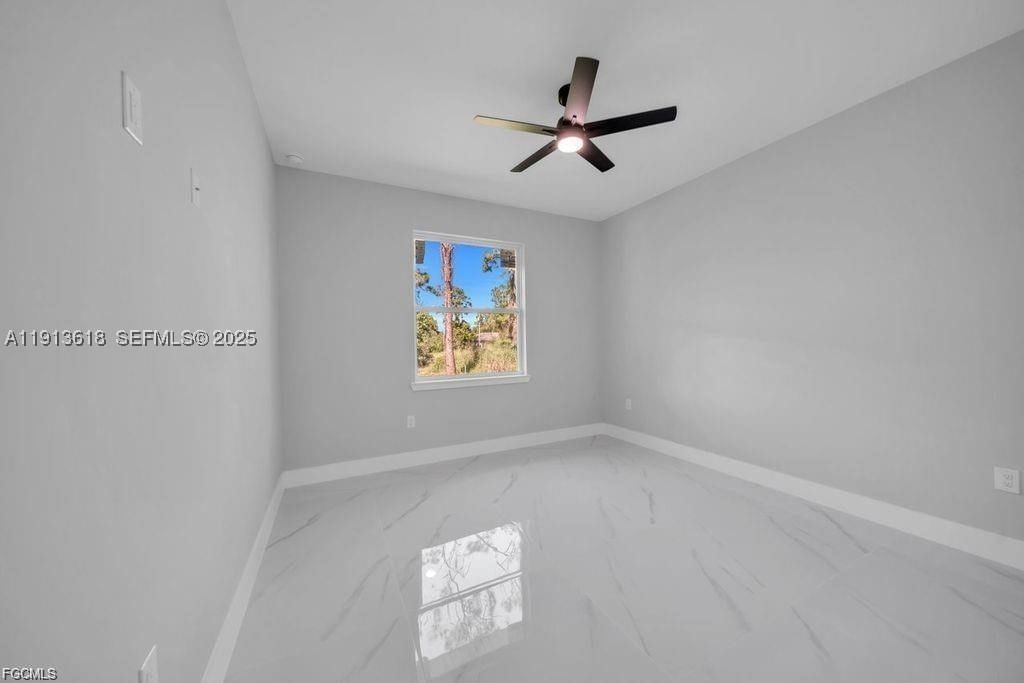 Real estate property located at 2915 6th ST SW, Lee, Lehigh Acres, Lehigh Acres, FL