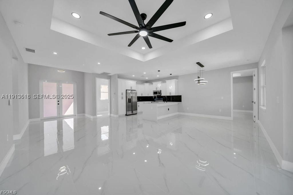 Real estate property located at 2915 6th ST SW, Lee, Lehigh Acres, Lehigh Acres, FL