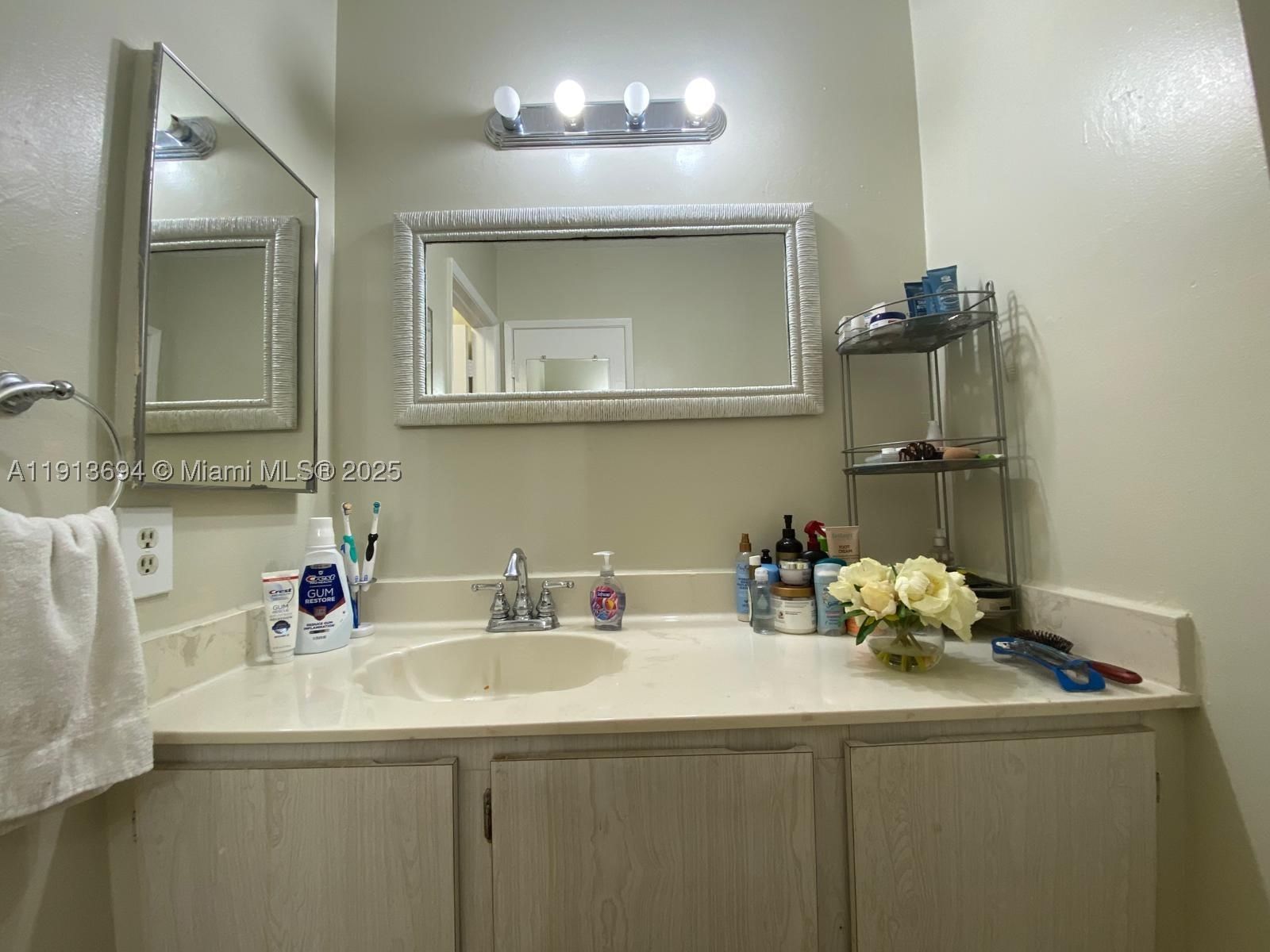 Real estate property located at 10454 5th Ter #4-30, Miami-dade, Spring Lakes Village Ii, Miami, FL