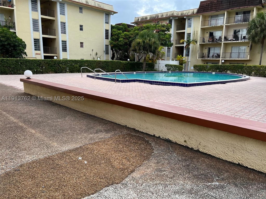 Real estate property located at 12035 2nd Ave A111, Miami-dade, Capri Gardens Condo, North Miami, FL