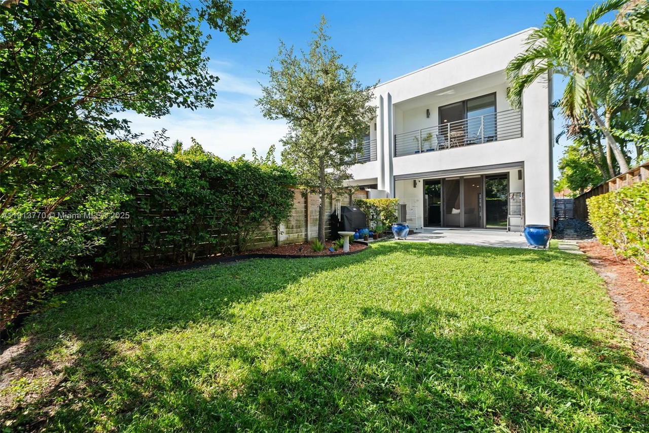 Real estate property located at 1226 11th Ave, Broward, Progresso, Fort Lauderdale, FL