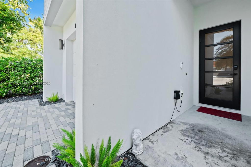 Real estate property located at 1226 11th Ave, Broward, Progresso, Fort Lauderdale, FL