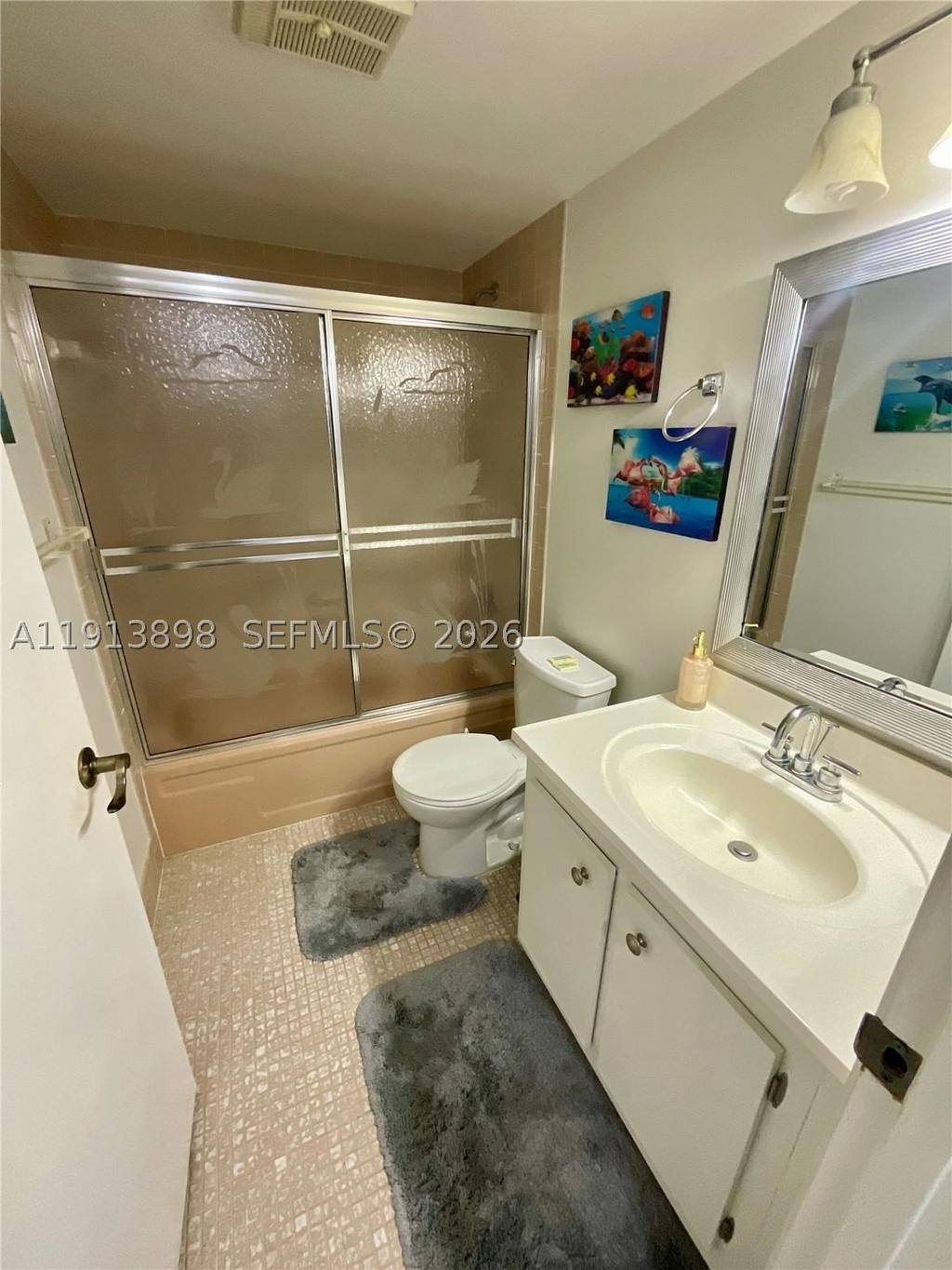 Real estate property located at 7690 18th St #303, Broward, 8 Of Palm Springs 2 Condo, Margate, FL