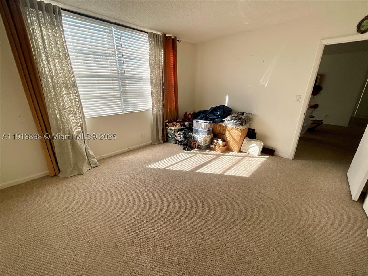 Real estate property located at 7690 18th St #303, Broward, 8 Of Palm Springs 2 Condo, Margate, FL